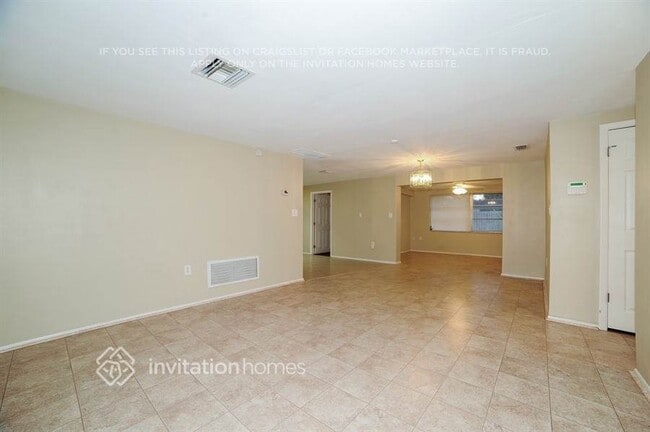 Photo - 3041 Holiday Lake Dr