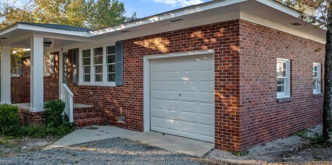 Photo - 26 Station Rd