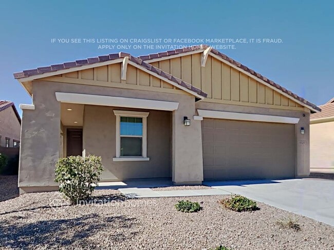 Building Photo - 1024 S 200th Ln