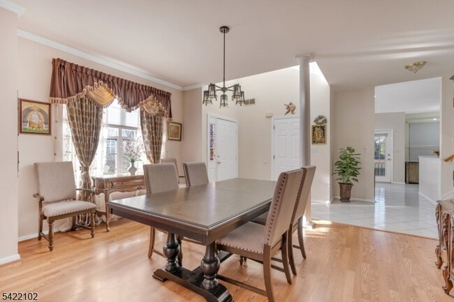 Photo - 49 Gordon Cir