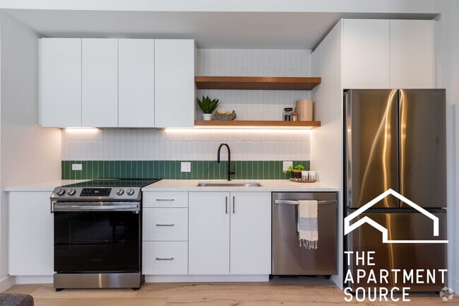 Building Photo - 1712 Oak Ave Unit 301 Rental