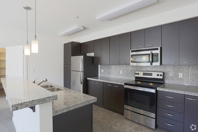 2 Bedroom - Kitchen