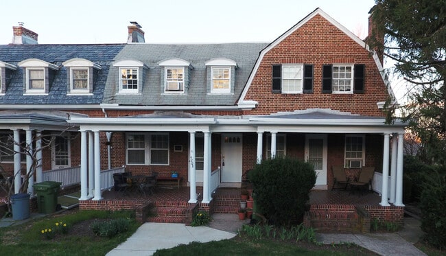 Photo - 4201 Roland Ave Unit T