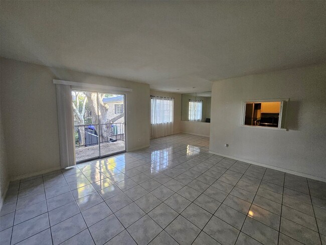 Photo - 7900 Westheimer Rd