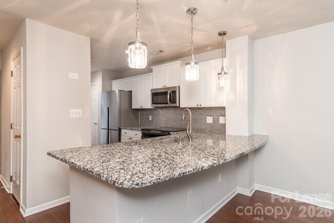 Photo - 17522 Tuscany Ln