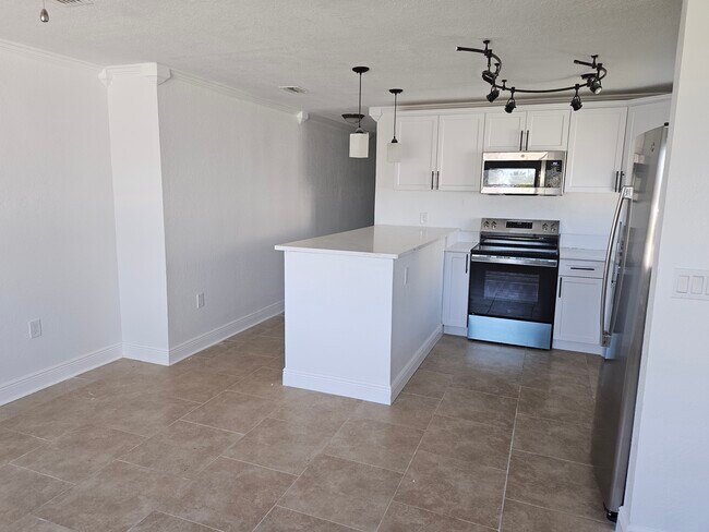 14036 Marguerite Dr