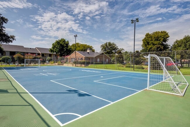 Villas at Waterchase Apartments