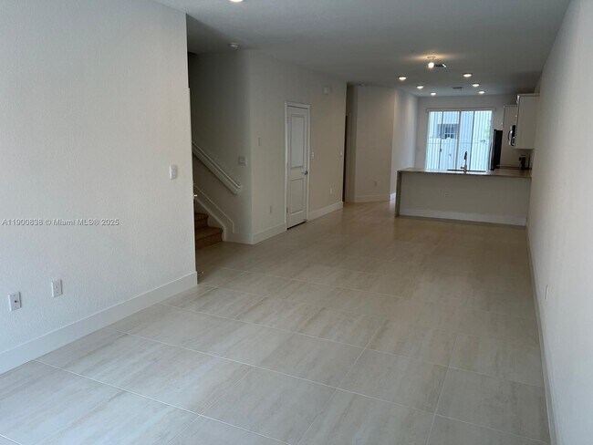 Photo - 136 SW 170th Ave
