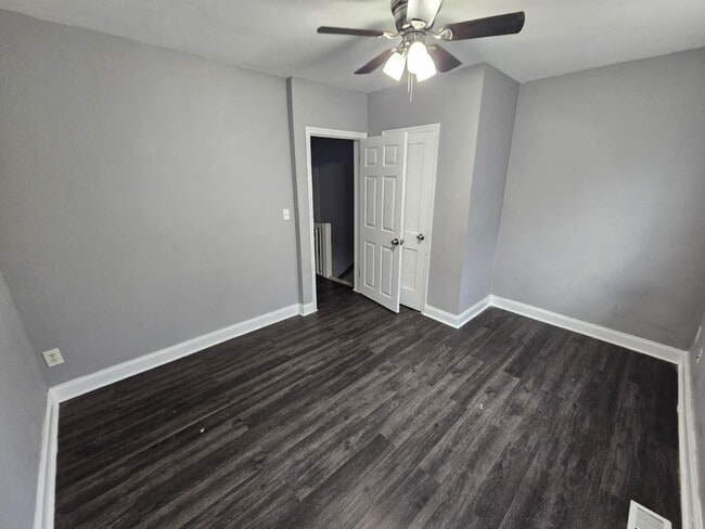 Photo - 2 Bedroom/ 1.5 Baths in Bel Air Edison Casa Adosada