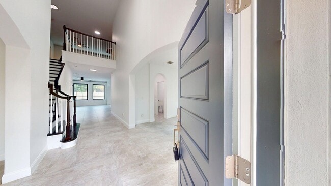 Photo - 6 BR  5 BA  LUXURY POOL HOME -  Fells Landing Subdivision- Minutes to Medical City!