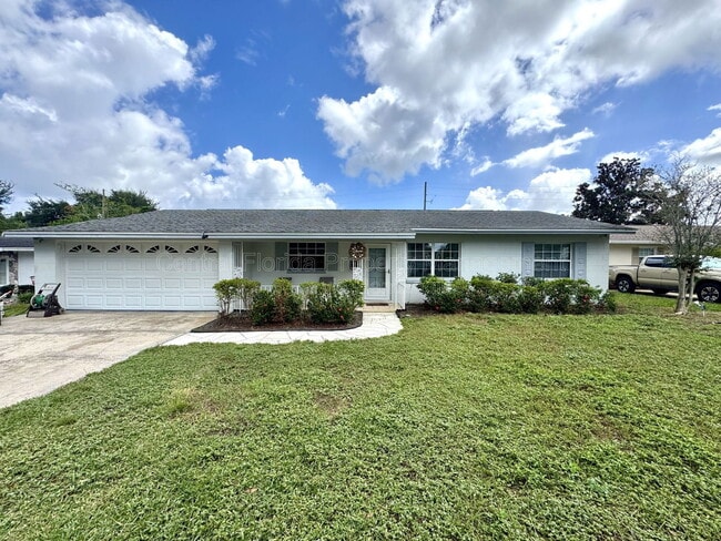 Building Photo - 903 Marscastle Ave