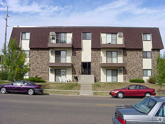 Building Photo - Rosser Apartments