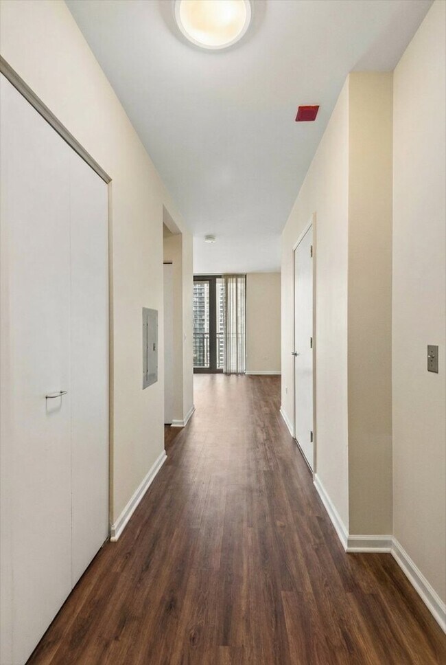 Photo - 630 N State St Unit 2001
