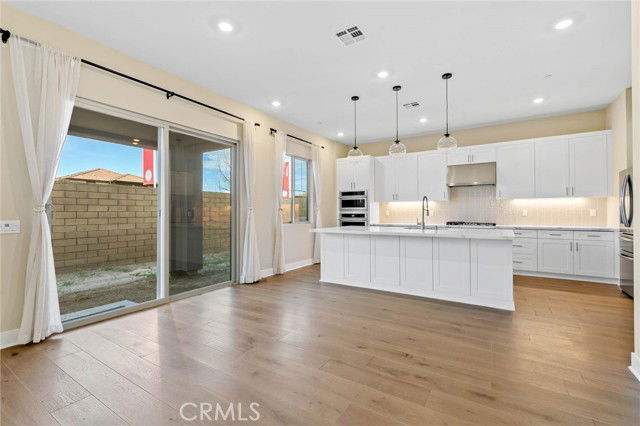 Photo - 106 Irvine Center Dr