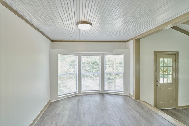Photo - 220 Belmont St