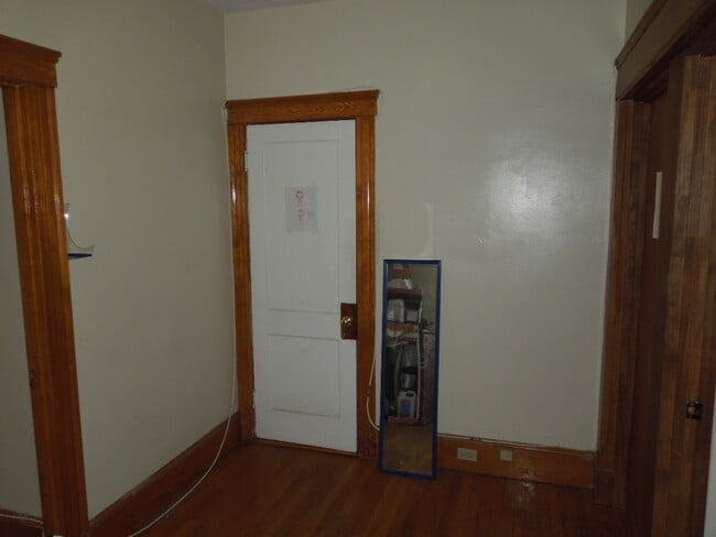 Photo - 132 Glenville Ave