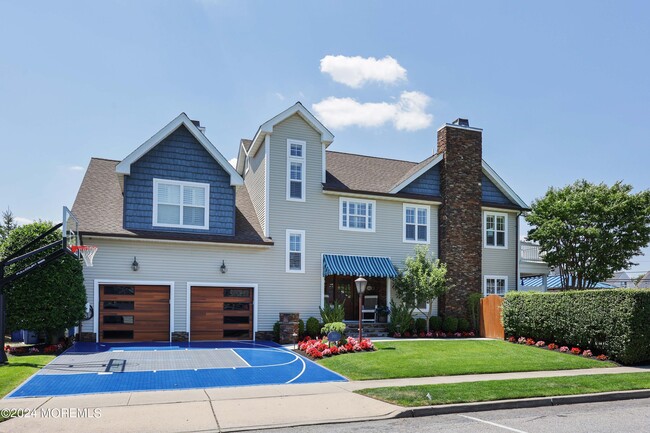 Photo - 301 16th Ave