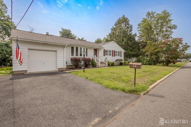 Photo - 77 Irvington Ave