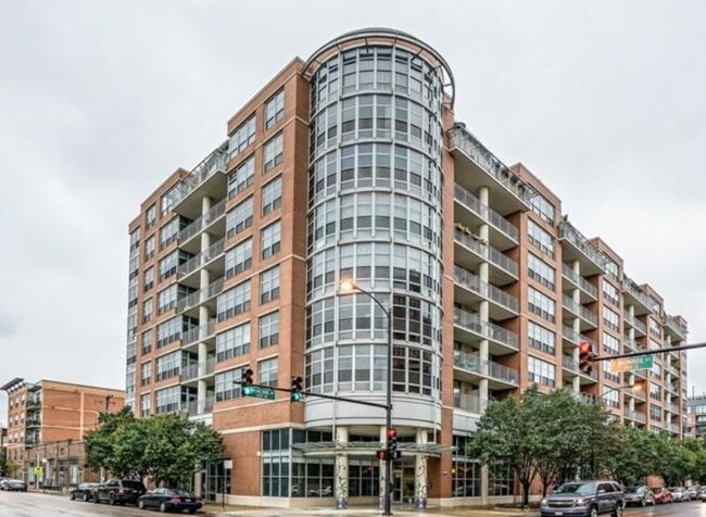 Photo - 1200 W Monroe St Condo Unit 614