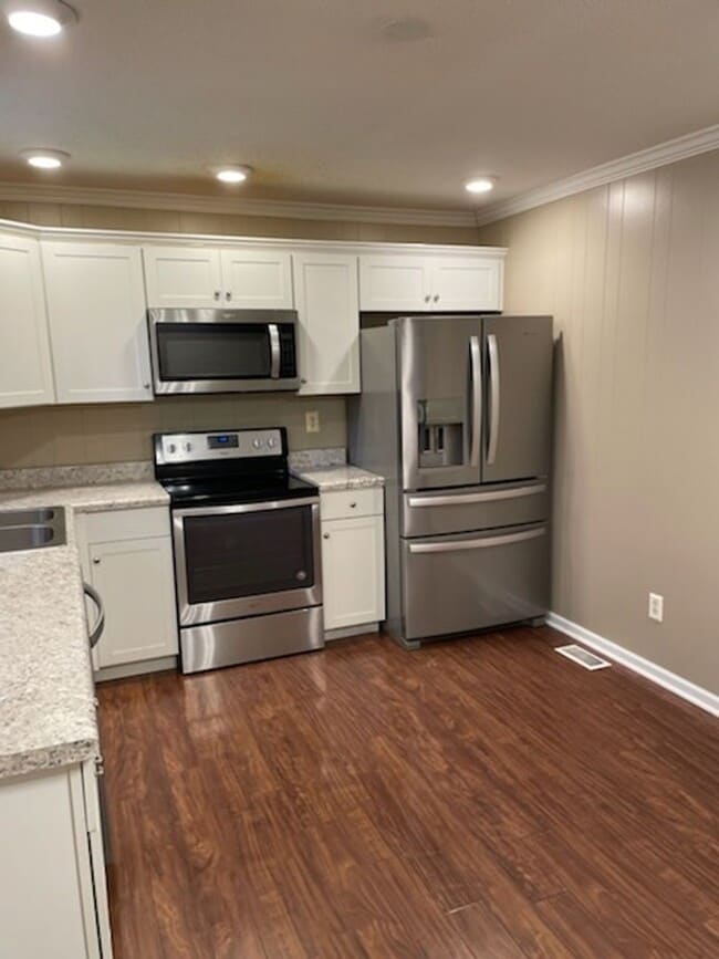 Photo - SINGLE FAMILY HOME