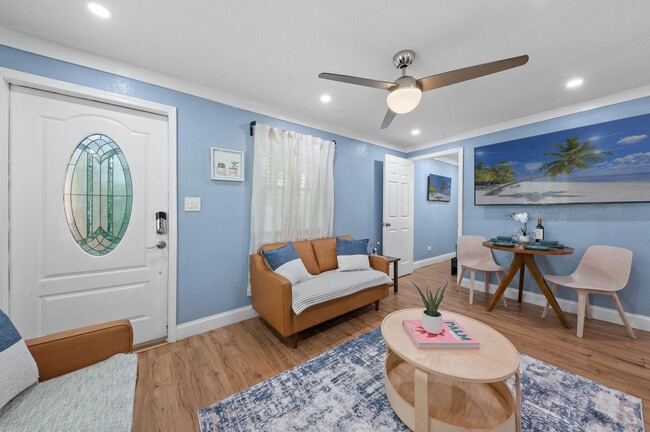 Photo - 420 Avenida Alegre Unit 3