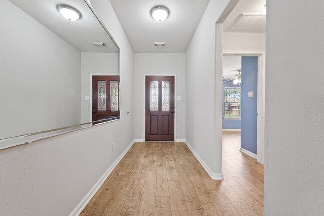 Photo - 2614 Royal Thistle Dr