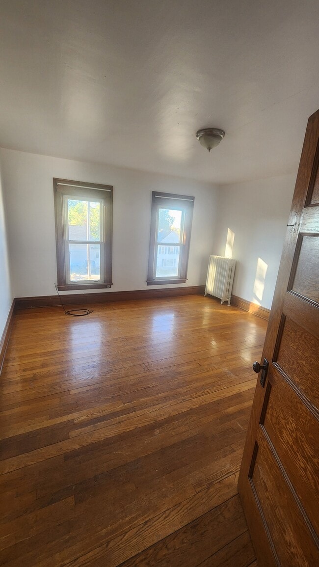 Photo - 604 S Roberts Rd Unit Upper