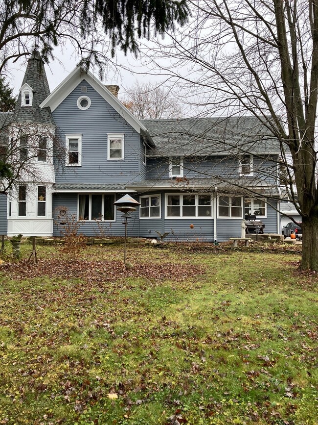 Photo - 11901 W Saint Martins Rd Unit upper flat south