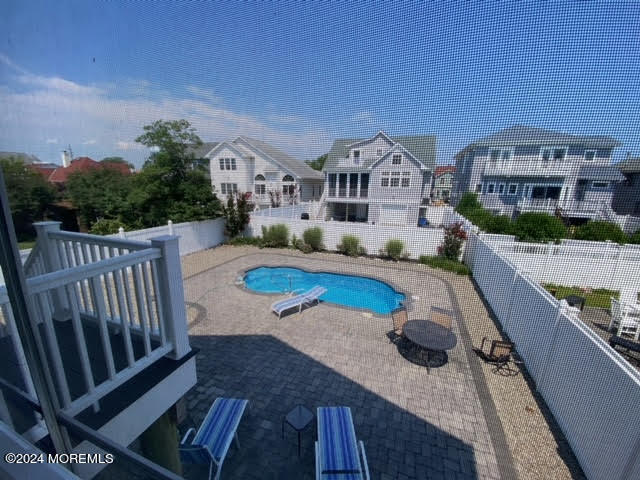 305 Newark Ave