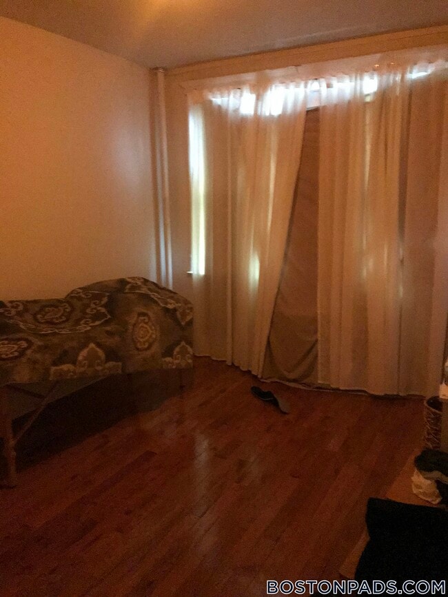Photo - 1634 Commonwealth Ave Unidad 12