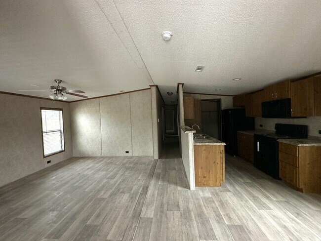 Photo - 12598 W Grosenbacher Rd