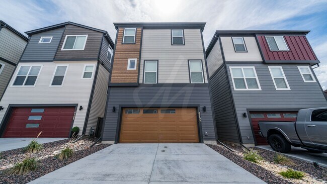Photo - Modern 4 Bedroom Home in Wolf Ranch