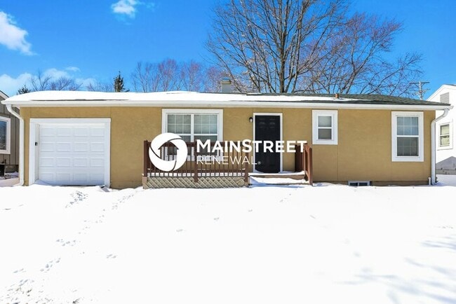 Building Photo - 3 Bedroom Pet-Friendly Home in INDEPENDENCE, MO with Main Street Renewal