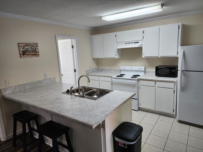 Photo - 197 Hughes St