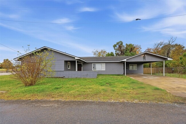 Building Photo - 1621 Richmond Ave