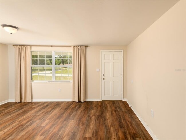 Photo - 4722 Stearns Rd