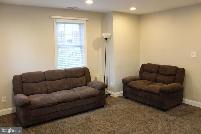 Photo - 3117 Liberty Pkwy