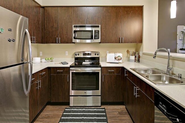 Building Photo - Elan Redmond Rental