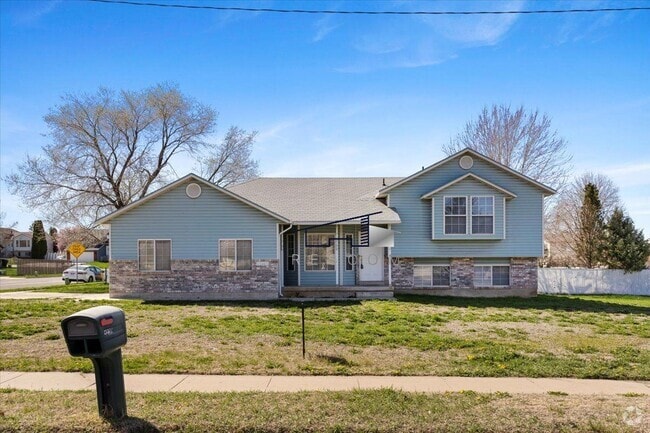 Building Photo - 1239 W 1800 N Rental