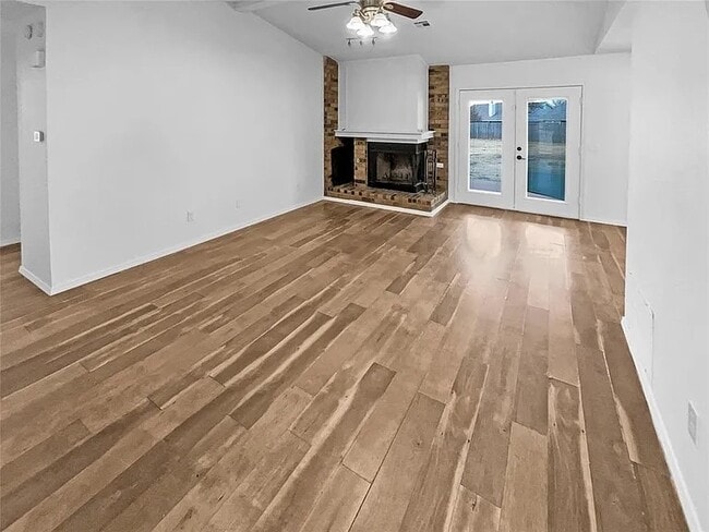 Photo - 10217 S Hillcrest Dr Unit Apt 710