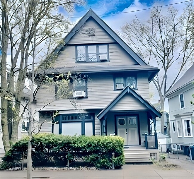 Photo - 79 Aspinwall Ave Unidad 2 Rental