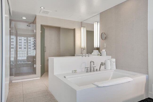 Photo - 3101 Bayshore Dr Unit 705