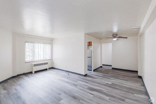 Interior Photo - Amberson Gardens Rental