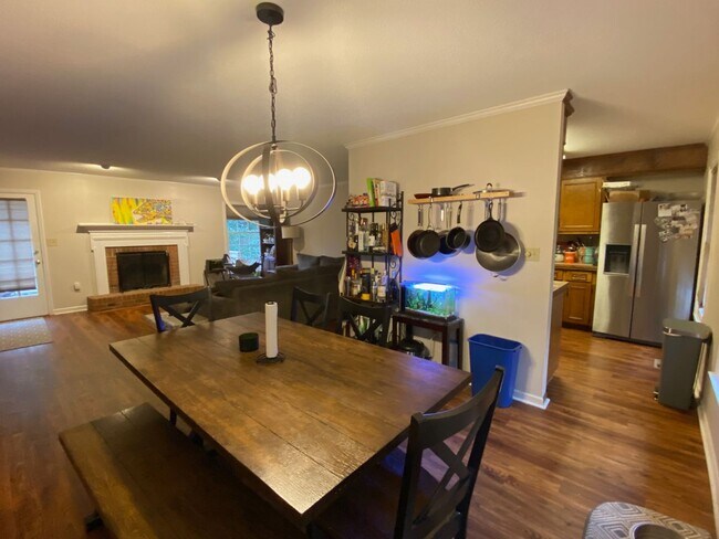 Photo - 4bd/4bath Home Near Campus