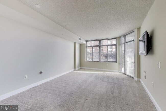 Photo - 3650 S Glebe Rd Unit 264