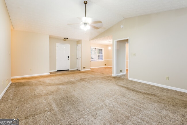 Photo - 145 Cowan Dr