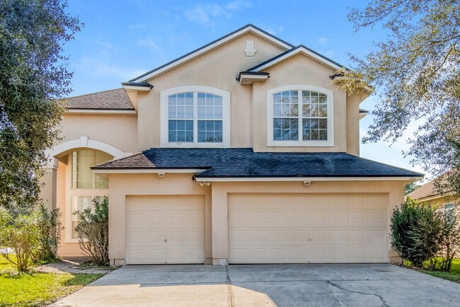 Building Photo - 880 Thoroughbred Dr