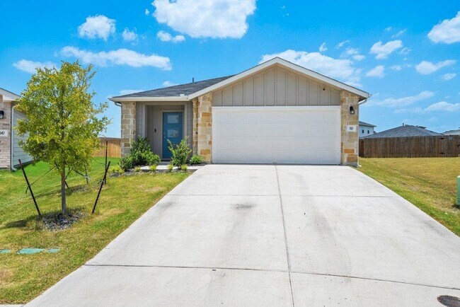 Photo - 151 Galanthus Ct