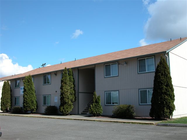 Alternate Building Photo - Midland Crest Apartments
