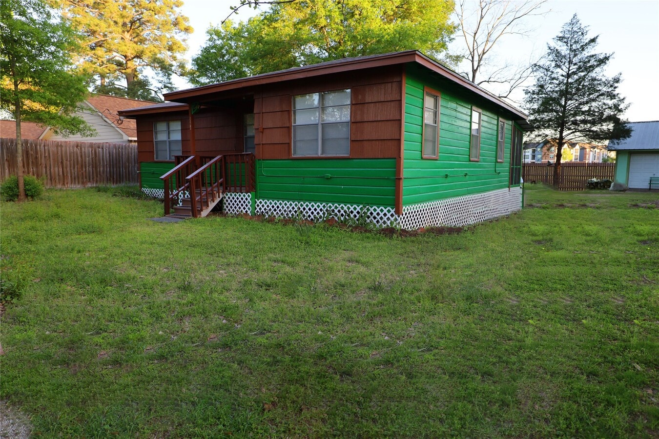 Photo - 21702 E Memorial Dr